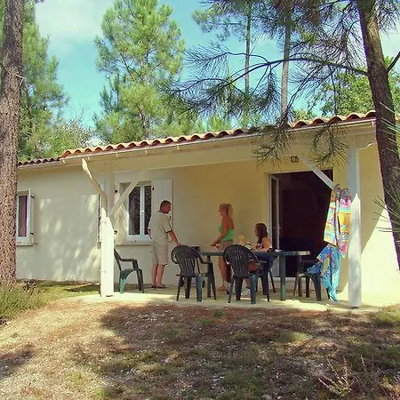 Cozy Bungalow In The Authentic French Countryside *