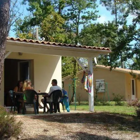 Cozy Bungalow In The Authentic French Countryside Holiday home *