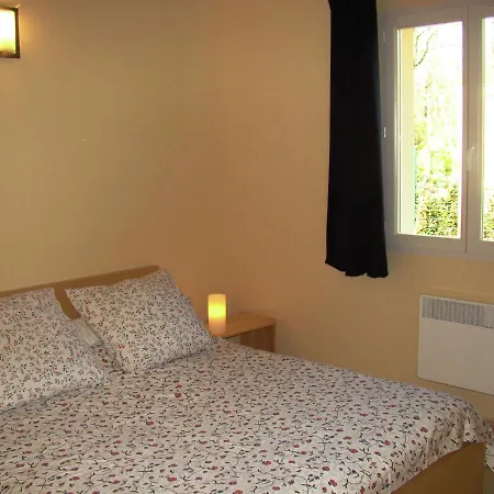 Cozy Bungalow In The Authentic French Countryside * Brossac